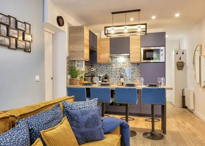 Bel - 2 Au Centre De *